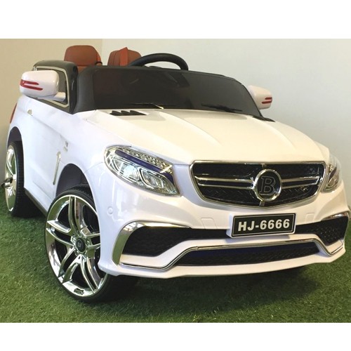 Automobil na akumulator Mercedes AMG beli