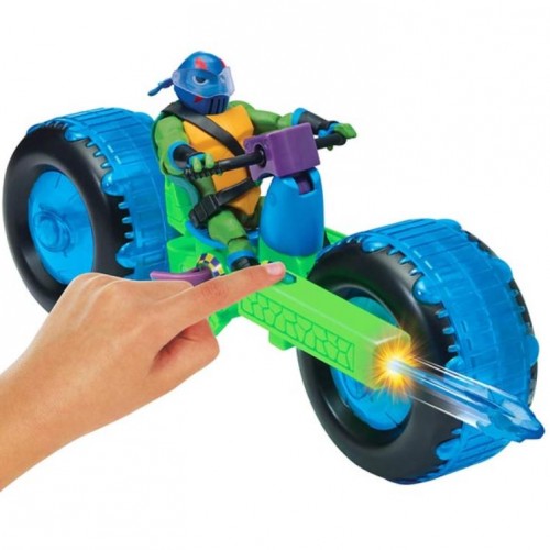 Akciona figura TMNT Leonardo sa motorom 824817 