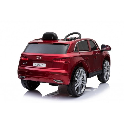 Audi Q5 2019 sa kožnim sedištem i mekim gumama