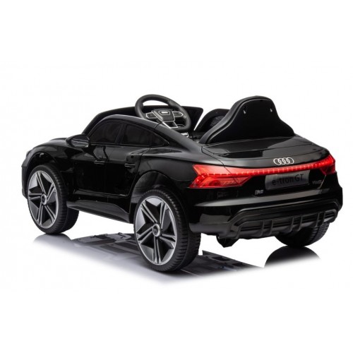 Licencirani Audi RS E-TRON GT 2216 Crna 