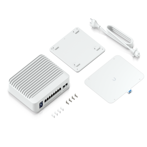 UniFi 8 port 2.5GbE POE switch with SFP+ uplink