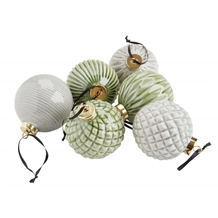 Ukrasi za jelku Fivi 