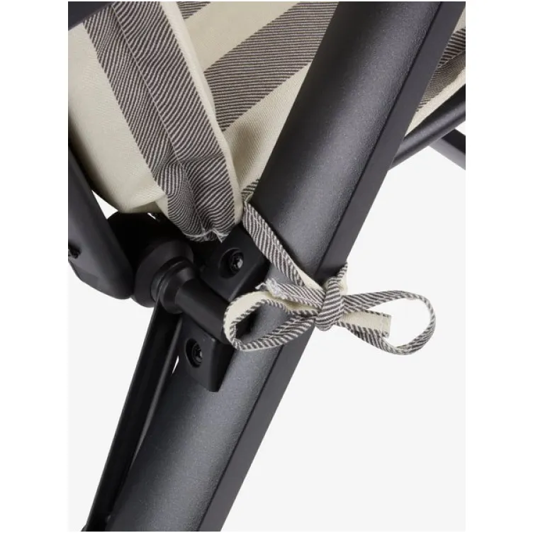 Baštenski jastuk na pruge