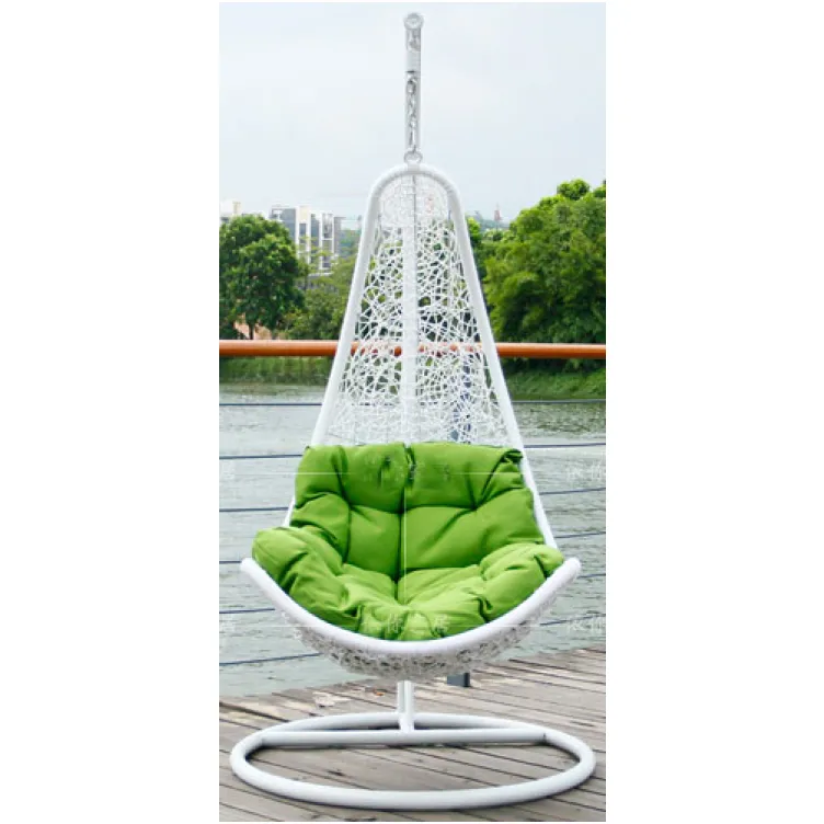 Ljuljaška korpa ratan