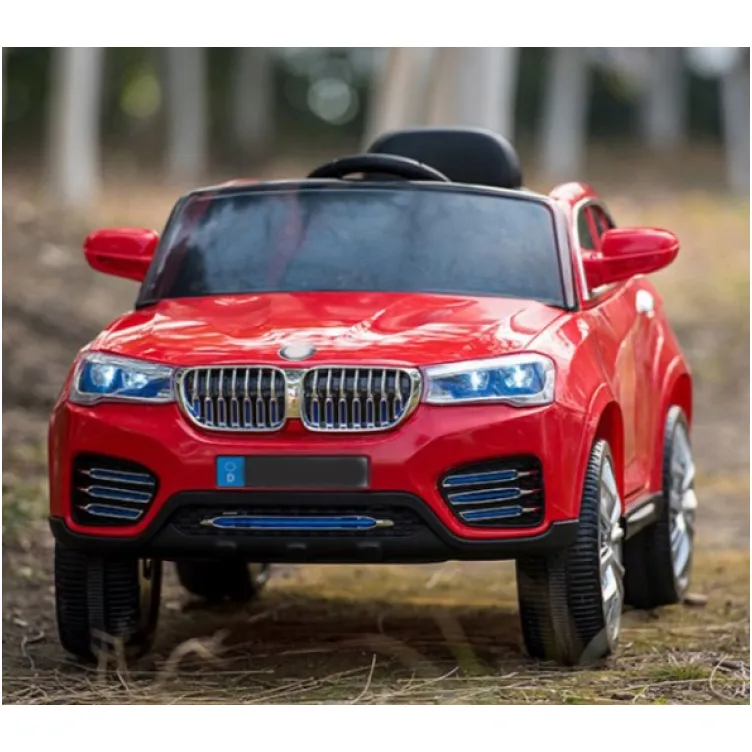 Automobil na akumulator model 221 crveni Automobil na akumulator model 221 crveni