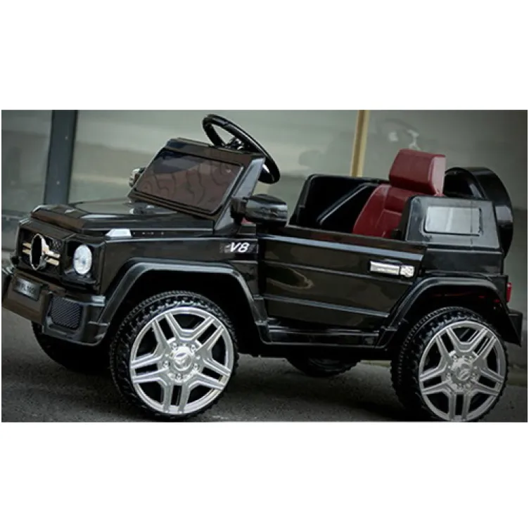 Automobil na akumulator model 224 crni Automobil na akumulator model 224 crni