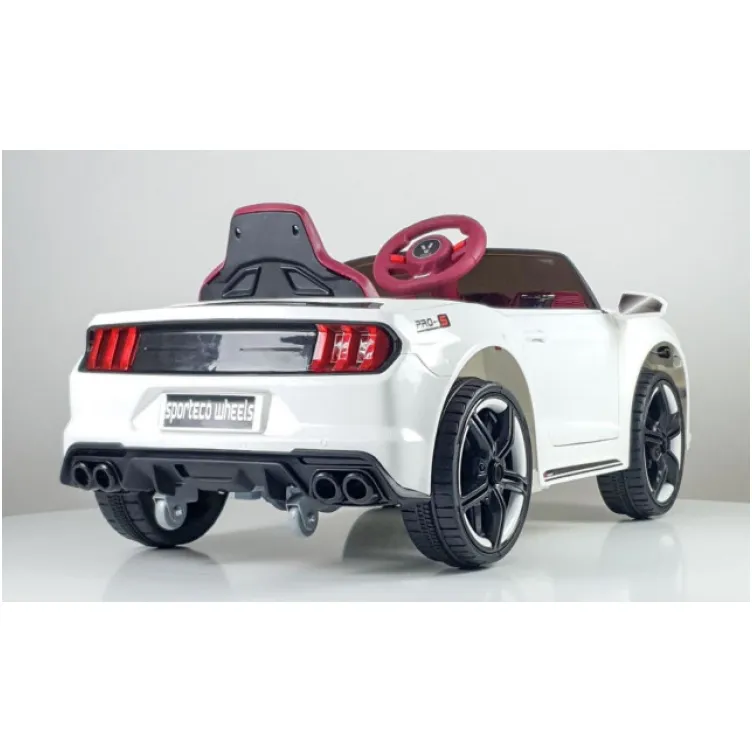 Automobil na akumulator model 263 Sport Beli