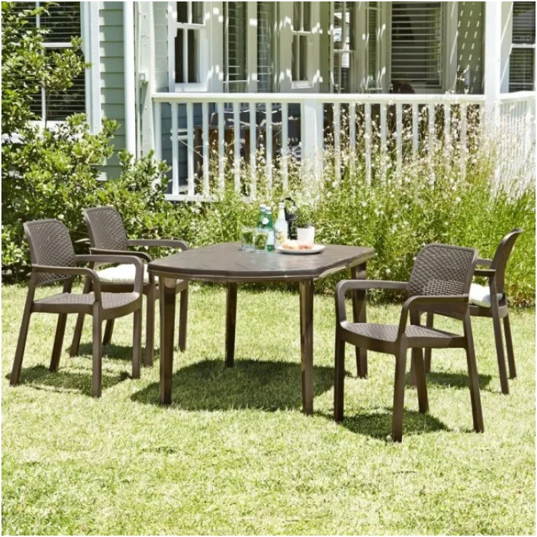 Baštenska garnitura Easy