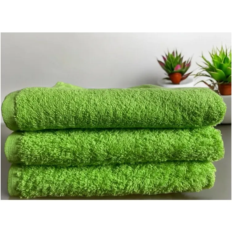 Peškir glat 30x50cm zeleni