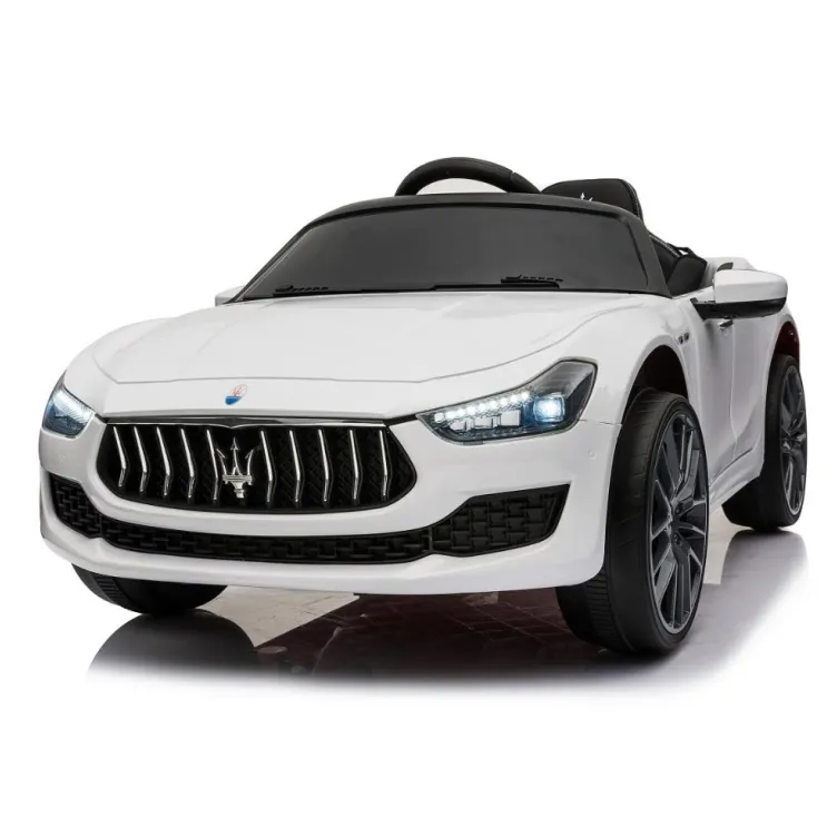 Dečiji automobil na akumulator licencirani Maserati GHIBLI 2018 beli