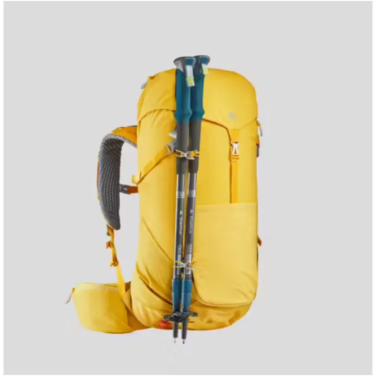 Quechua ranac za planinarenje 20L žuta 