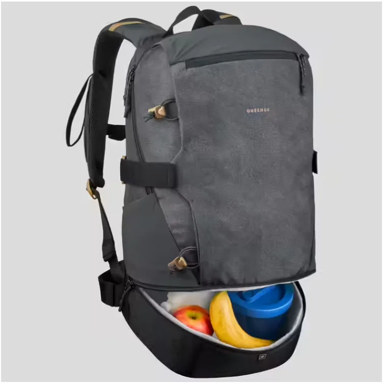 Ranac Quechua 30L za planinarenje crni Ranac Quechua 30L za planinarenje crni