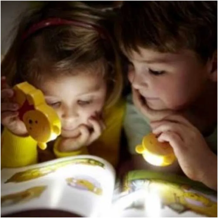 Philips Baterijska dečija lampa Winnie The Pooh žuta 71767/34/16