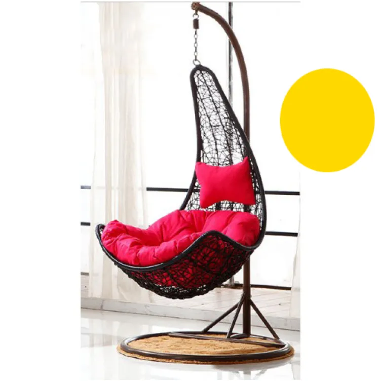 Ljuljaška korpa od ratana žuti jastuci