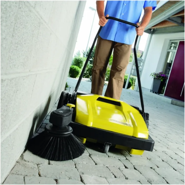 Mašina za metenje Karcher S 750