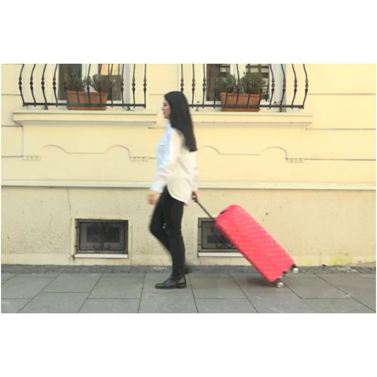 Navlaka za kofer mala crvena 