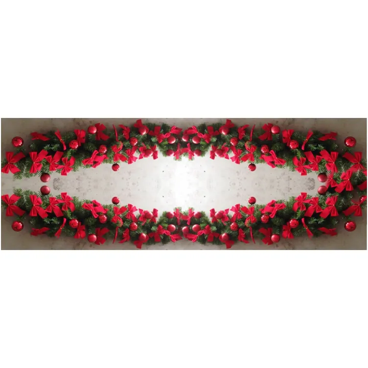 Novogodišnja girlanda Fiesta sa kuglama i mašnama 15 m