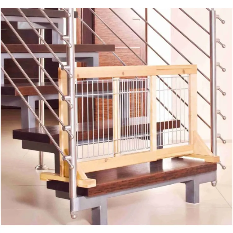 Ograda za pse drvena