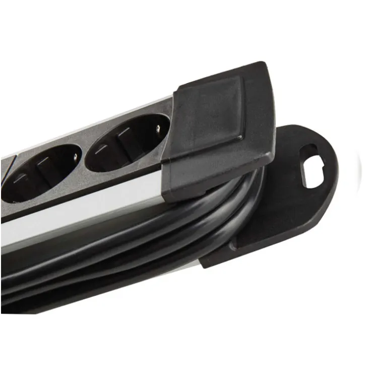 Razvodnik sa 10 mesta 3m 1.5mm2 + prekidač