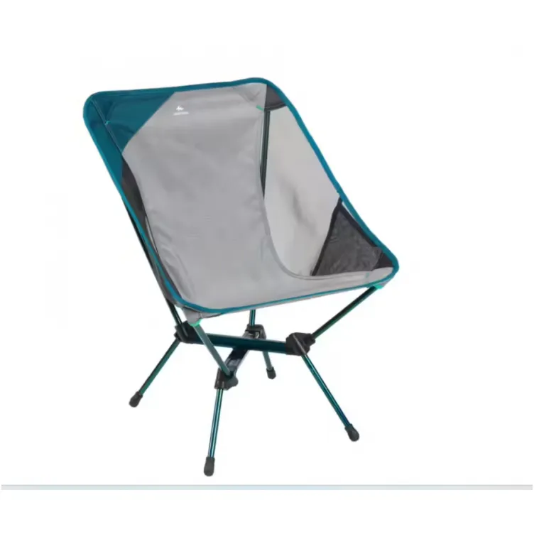 Siva sklopiva stolica za kampovanje 
