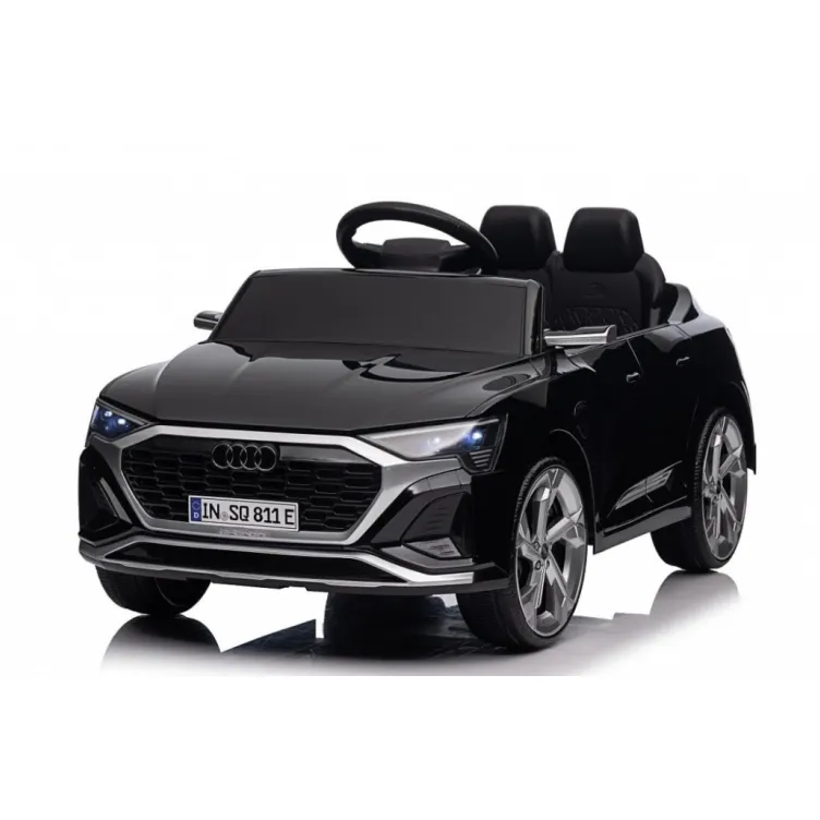 Audi RS Q8 E-Tron licencirani 