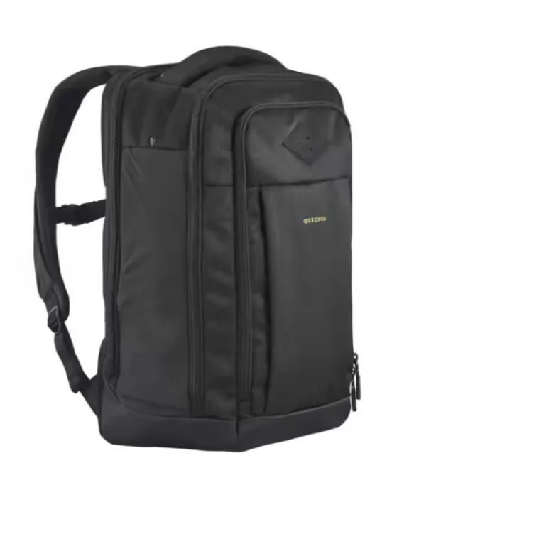 Ranac Quechua 23L za planinarenje crna 