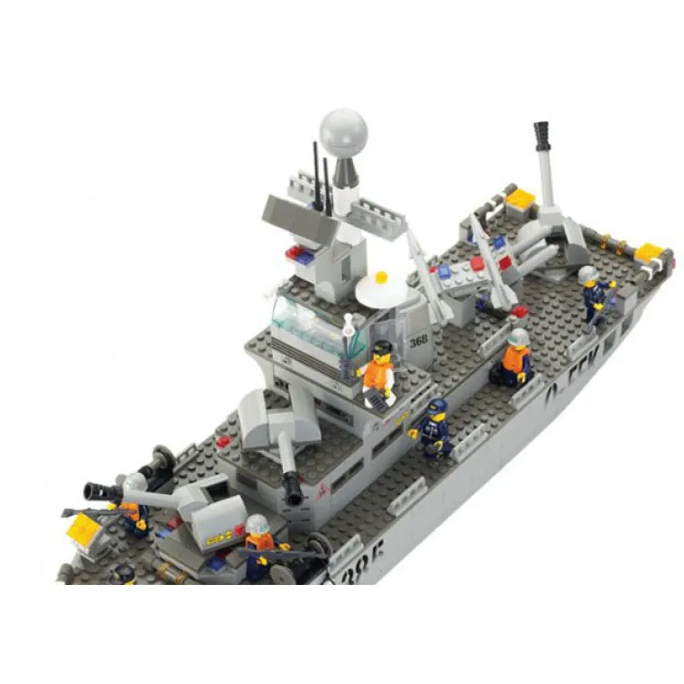 Sluban kocke vojni brod