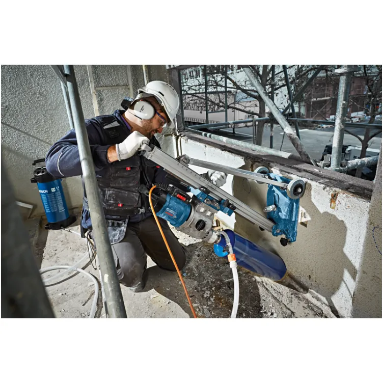 Bušilica za bušenje dijamantskim krunama Bosch GDB 180 WE Professional + Stalak Bosch GCR 180 Professional