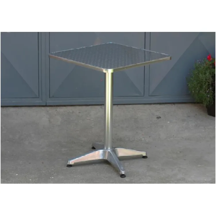 Aluminijumski sto za baštu   