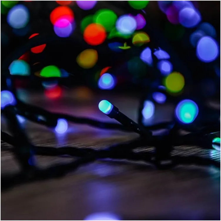 Svetlosni niz Heylight 240 RGB LED crni kabl IP44 BT kontrola