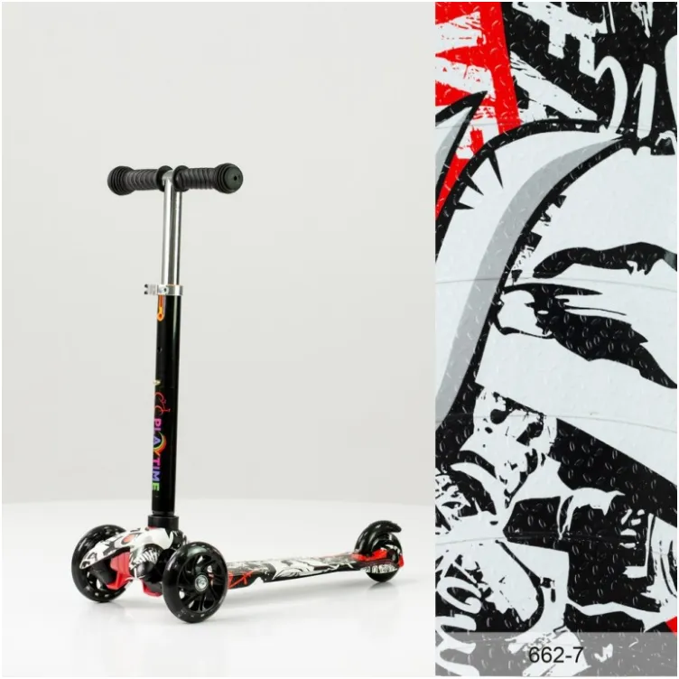 Dečiji trotinet na tri točka Crno crveni grafit 662 motiv-7