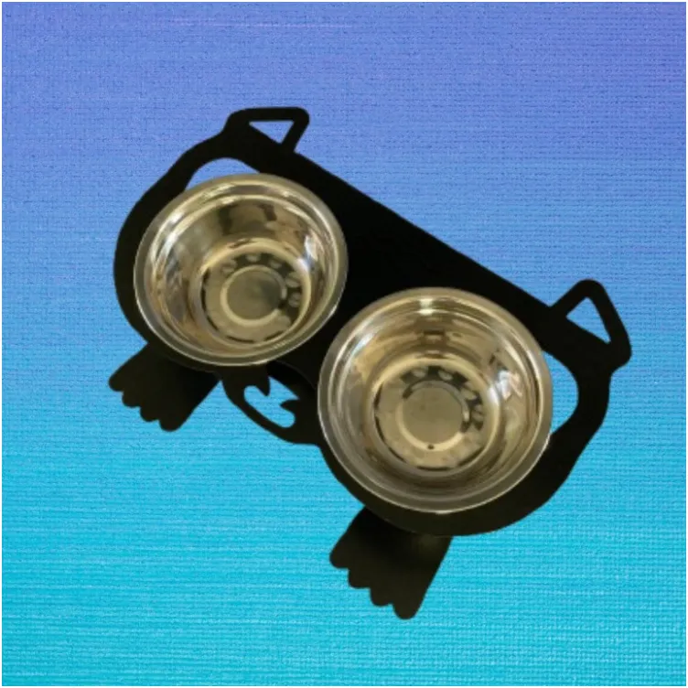 Hranilica medium 600ml crna 