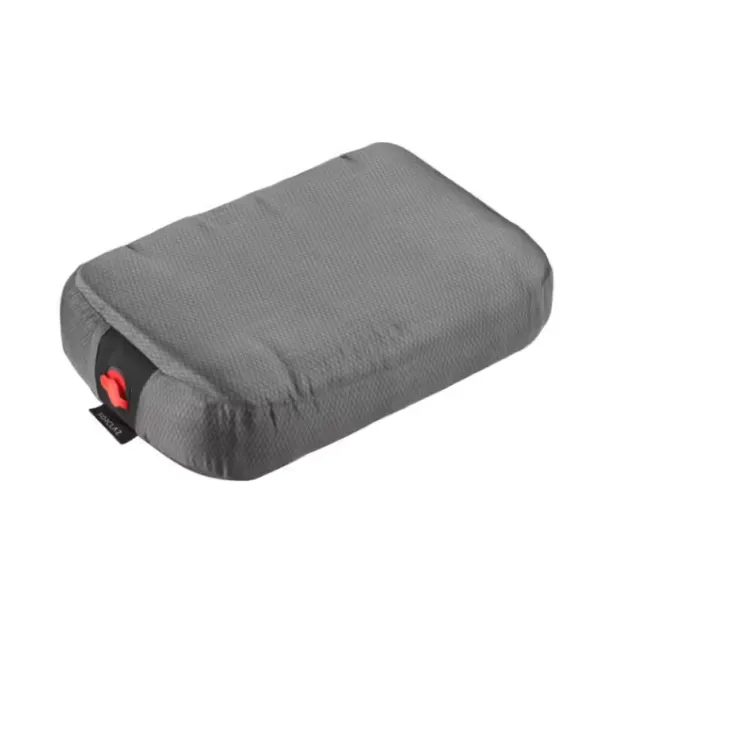 Sivi jastuk na naduvavanje za treking 