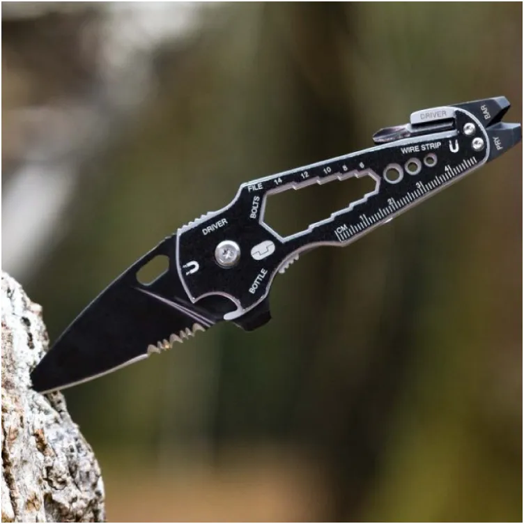 Višenamenski alat Smartknife