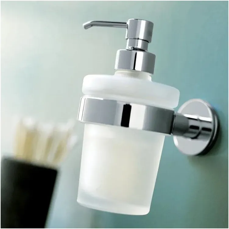 Stakleni dozer sa pumpicom