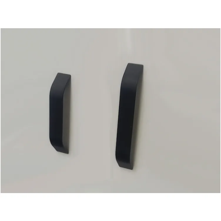 K45512804 Ručica crna