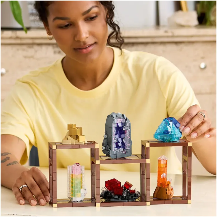 21362 Kolekcija minerala