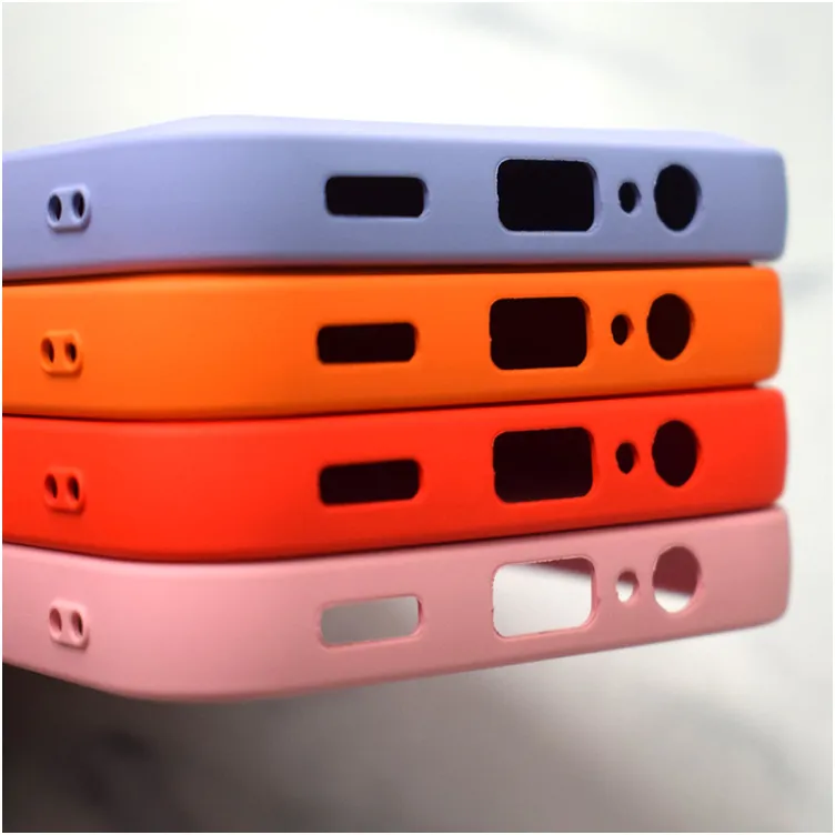 Maska Cushion za iPhone 13 narandzasta