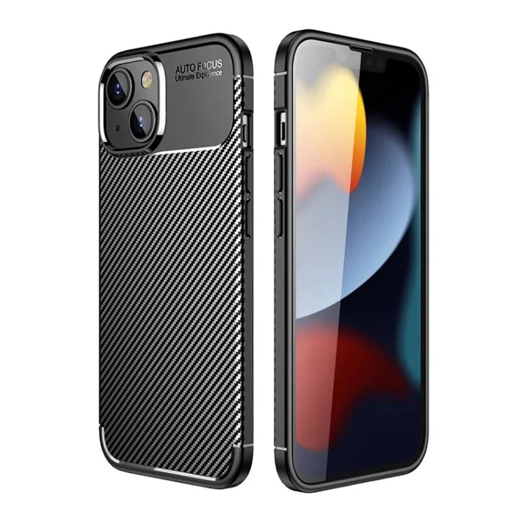 Maska Carbon Defender za iPhone 14 Plus crna.