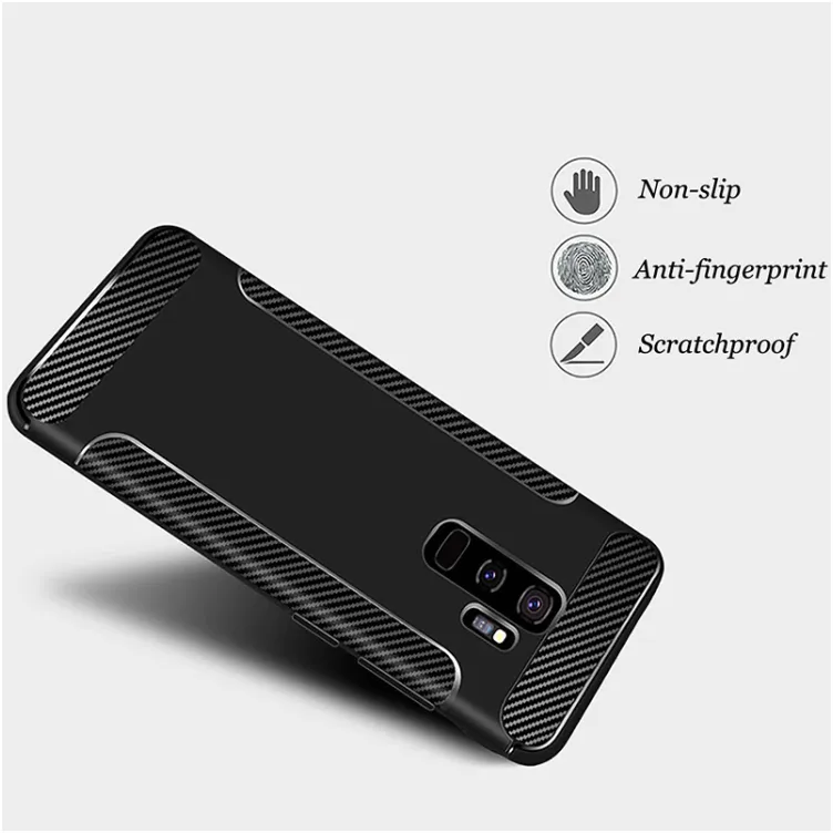 Maska Slim Fit za Xiaomi Redmi 7 crna.