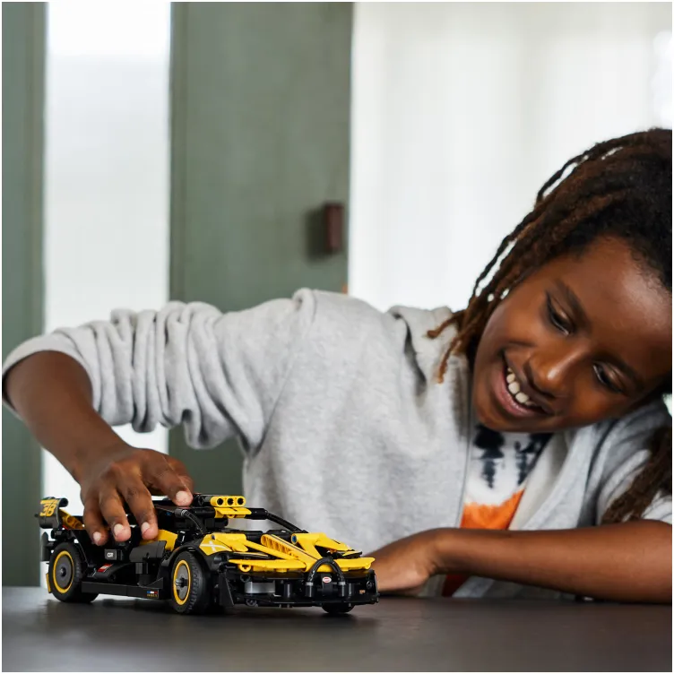 42151 Bugatti Bolide