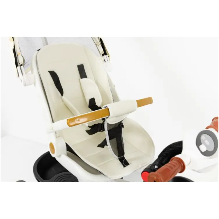 BIC.T18 TRIKE WHITE