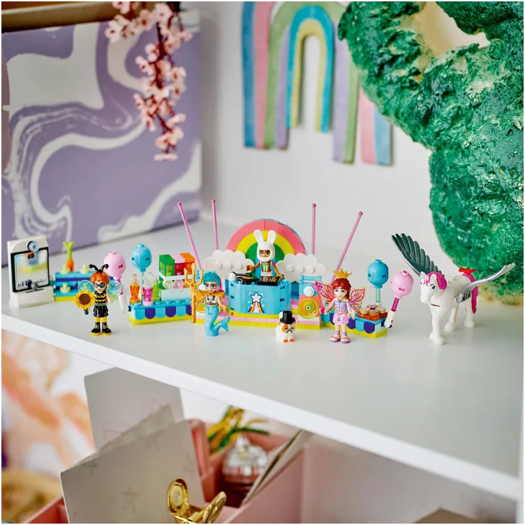 42661 Maskenbal s jednorogom i vilom