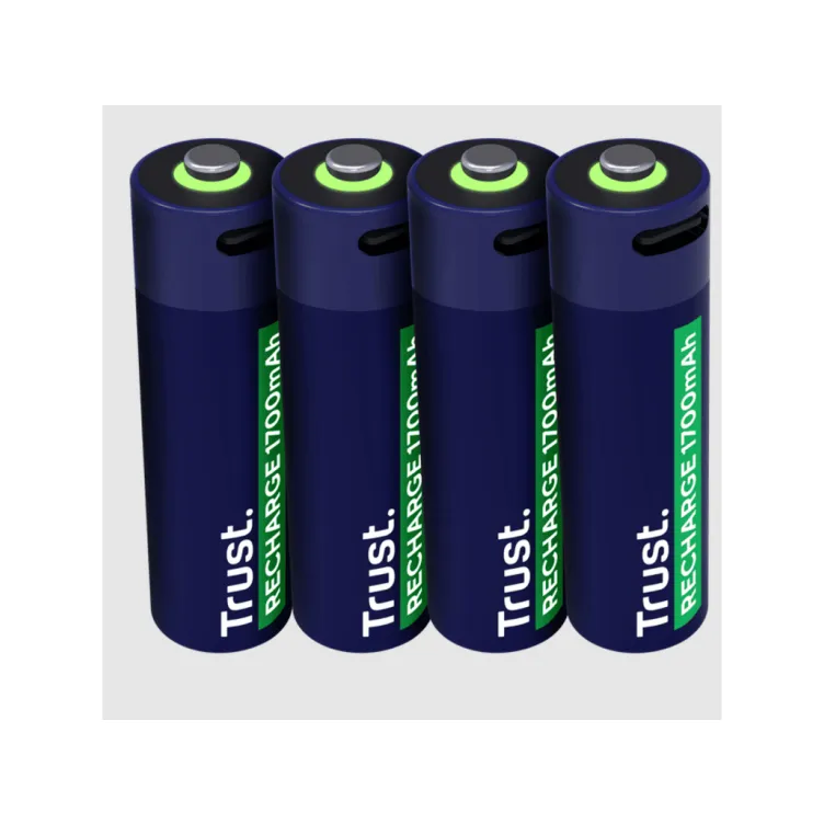 Punjive baterija TRUST USB-C  4P - AA/4 kom/USB-C kabel 4P/ crna
