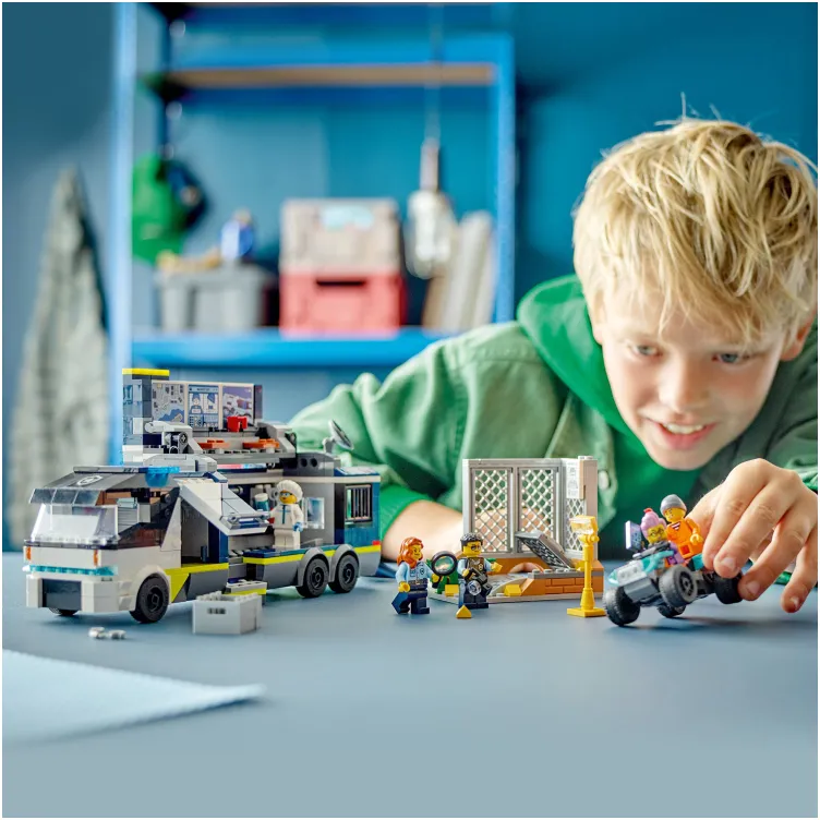 60418 Policijski kamion – mobilna kriminalistička laboratorija