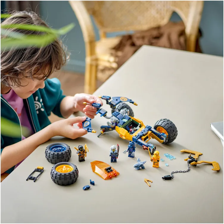 71811 Arinov nindža terenac