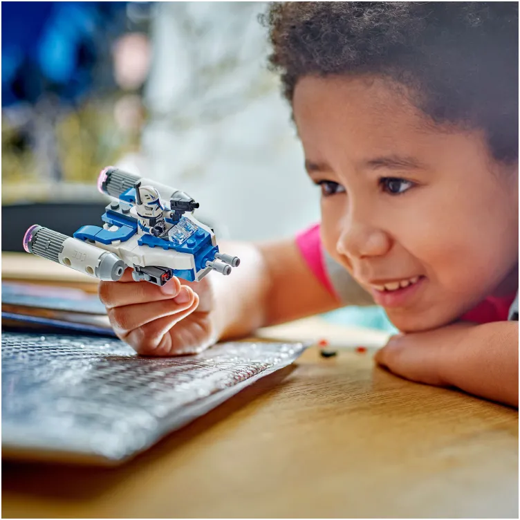 75391 Y-wing™ mikroborac Kapetana Reksa™