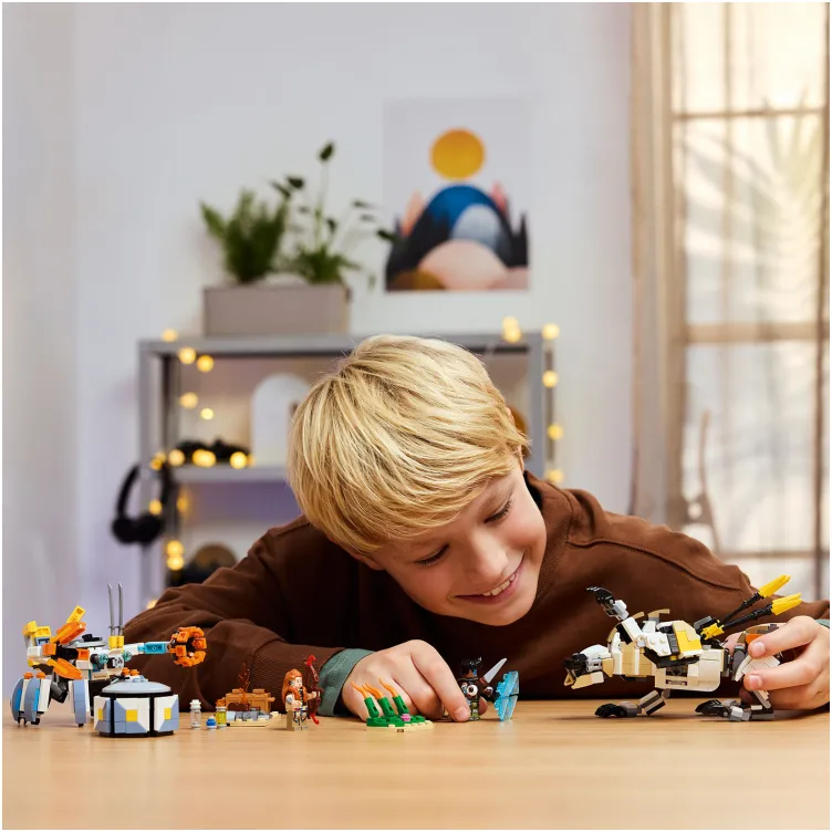 77037 Aloj i Varl protiv Šel-vokera i Sabljozubog