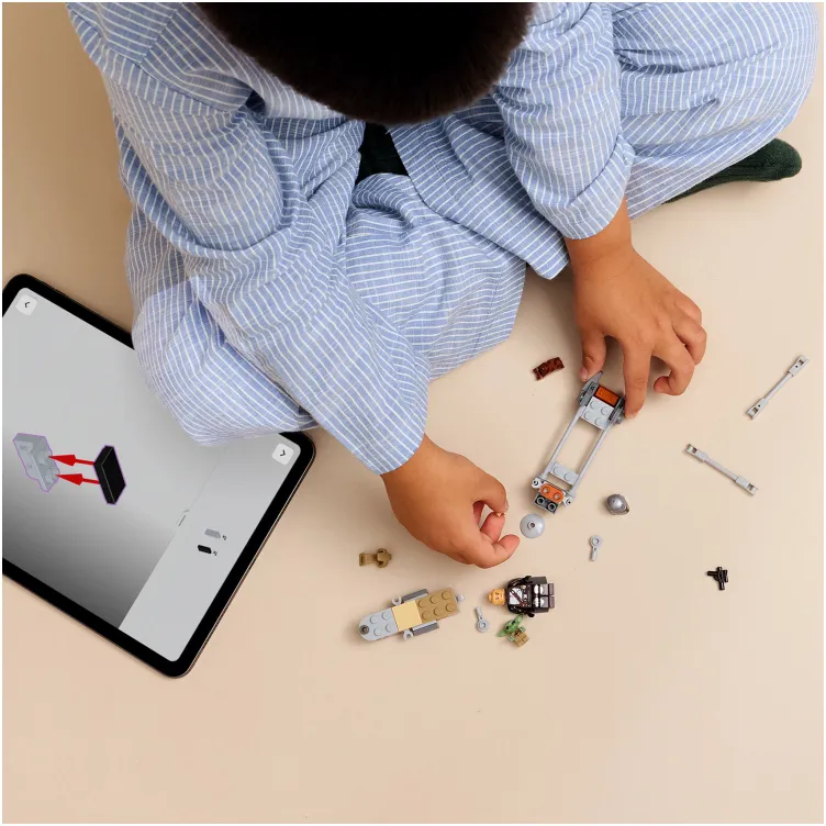 75436 Mandalorijanac i Grogu – brzinski motocikl