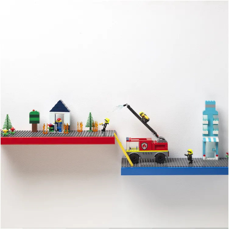 LEGO polica sa podlogom za gradnju - crvena